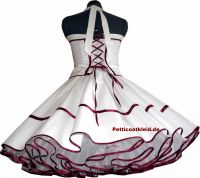 Noble two-in-one dress for wedding with r�schen