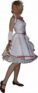 Noble two-in-one dress for wedding with r�schen