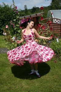 petticoat white-pink flammed