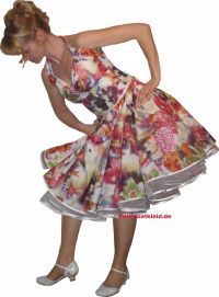 50er Blumenkleid zum Petticoat im 3 D Design