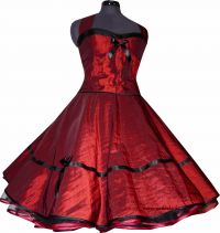 Taftdress bordeaux