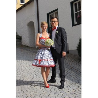 50er Jahre Kleid zum Petticoat weiss lustige schwarze Kringelkreise rot